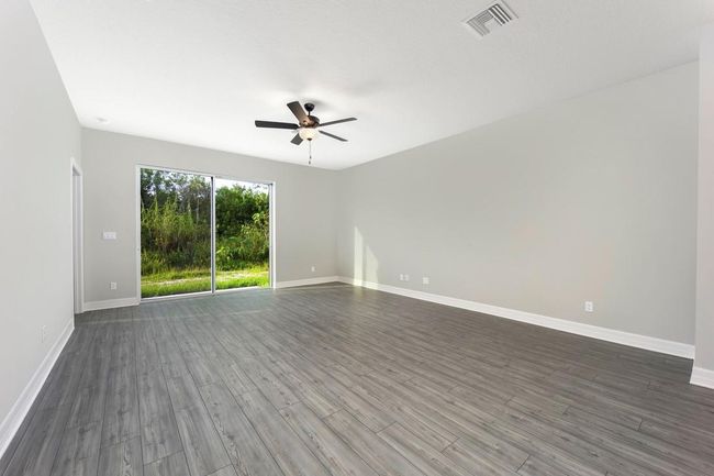 1817 Celebration Dr, Townhouse with 3 bedrooms, 2 bathrooms and null parking in FORT PIERCE FL | Image 5