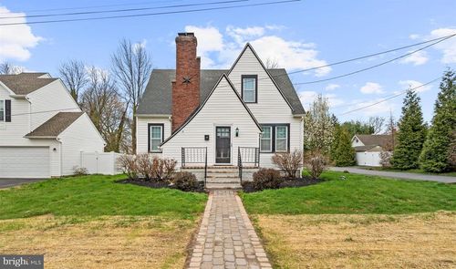 5 Woodrow Ave, WILMINGTON, DE, 19803-2559 | Card Image