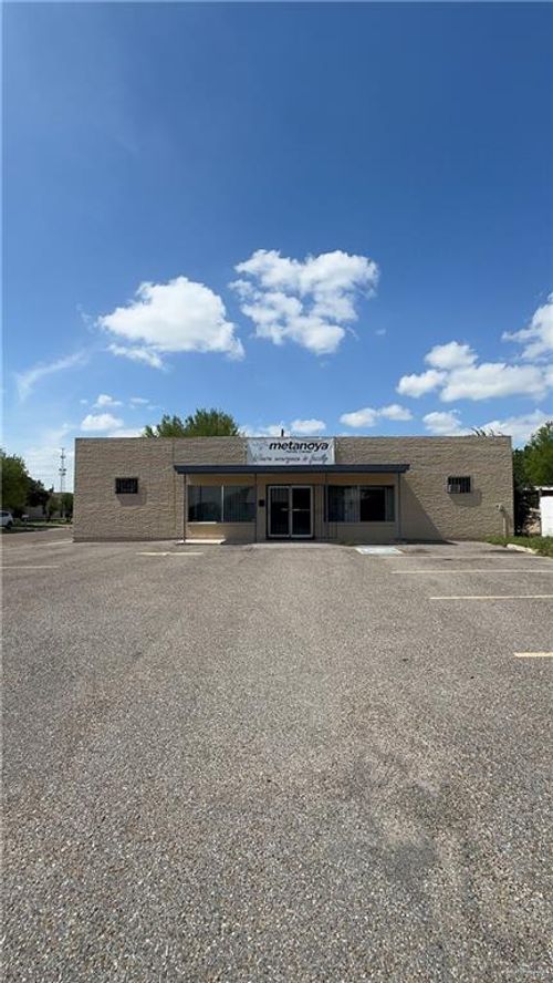 701 E 5th St, Mission, TX, 78572-5611 | Card Image