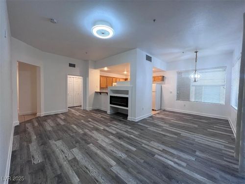 209-75 E Agate Ave, Las Vegas, NV, 89123-6030 | Card Image