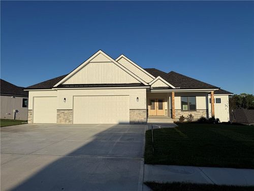 12725 N Champanel Way, Platte City, MO, 64079-4526 | Card Image