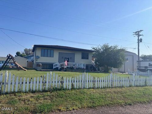 102 Randy Ln, Plentywood, MT, 59254-2005 | Card Image