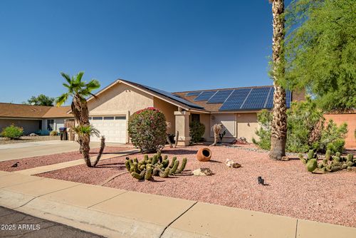 8102 W Windrose Dr, Peoria, AZ, 85381-9030 | Card Image