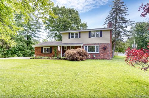 6060 State Road, Burtchville Township, MI, 48059 | Card Image