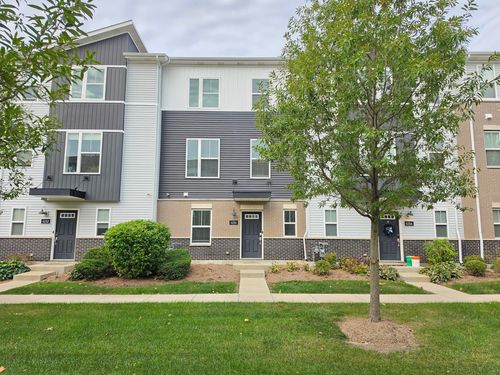 4154 Irving Rd, Aurora, IL, 60504-8164 | Card Image