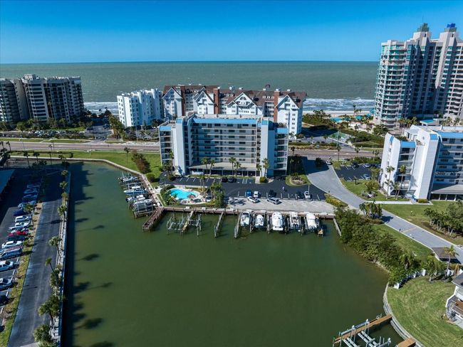 APT-504S - 1591 Gulf Blvd, Condo with 2 bedrooms, 2 bathrooms and null parking in CLEARWATER BEACH FL | Image 37