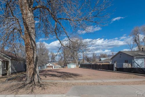 847 Ussie Ave, Canon City, CO, 81212-4945 | Card Image