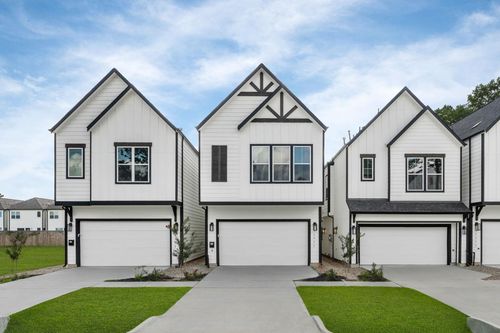 5935 Cebra St, Houston, TX, 77091-4011 | Card Image