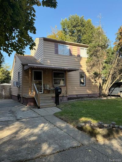 1505 E Maxlow Avenue, Home with 3 bedrooms, 1 bathrooms and null parking in Hazel Park MI | Image 2