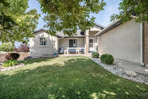 565 S Hook Dr, Pueblo West, CO, 81007-1816 | Card Image