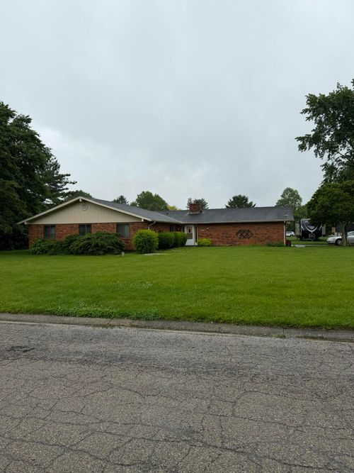 5655 Bradley Dr, Tipp City, OH, 45371-2101 | Card Image
