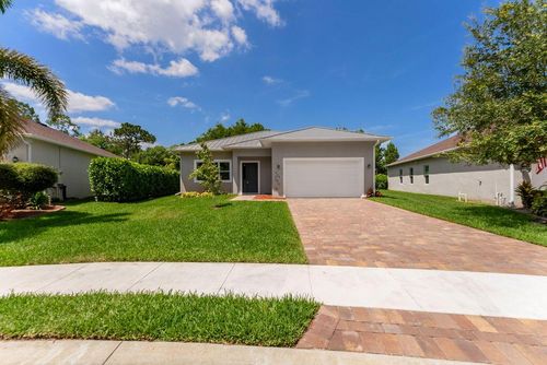 675 Ne Moss Rose Pl, Port St. Lucie, FL, 34983-2318 | Card Image