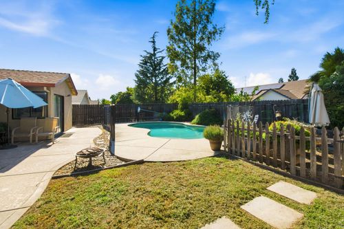 617 Grider Dr, Roseville, CA, 95678-1246 | Card Image