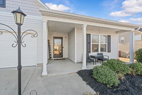 908 Echo Ridge Dr, Duncan, SC, 29334-8810 | Card Image