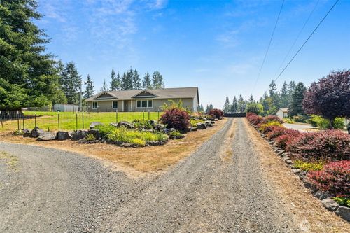 154 Se Mill Creek Road, Shelton, WA, 98584 | Card Image