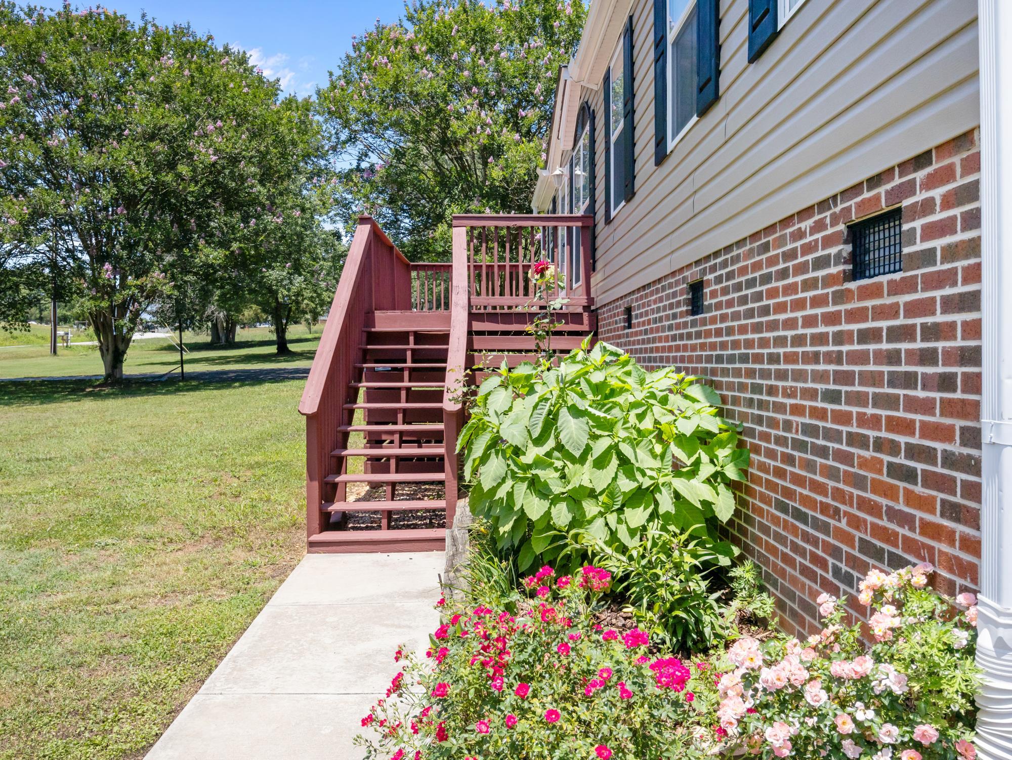 Residential in Taylors 4