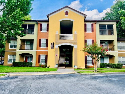 612-737 Crest Pines Dr, Orlando, FL, 32828-7167 | Card Image