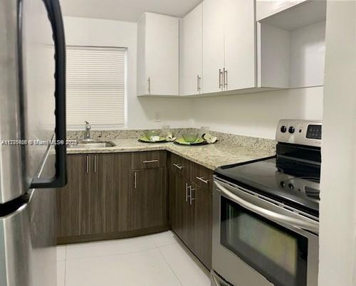 2-551 Nw 41st St, Miami, FL, 33127-2833 | Card Image