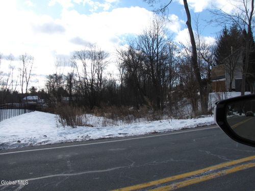 584 Boght Rd, Cohoes, NY, 12047-1003 | Card Image