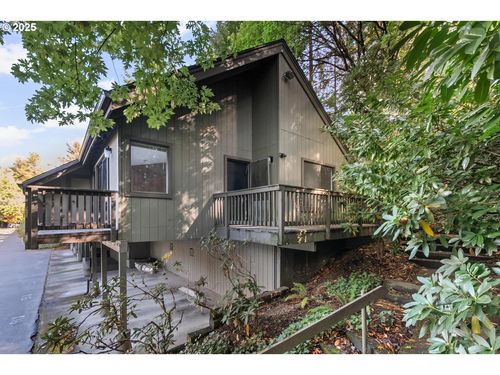 a-7718 Sw Barnes Rd, Portland, OR, 97225-6249 | Card Image