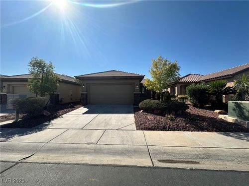 6071 Saddle Horse Ave, Las Vegas, NV, 89122-3414 | Card Image