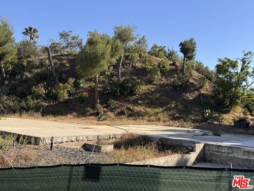 1309 Laurel Way, Beverly Hills, CA, 90210 | Card Image