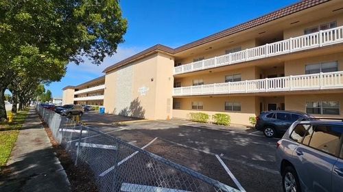 320-5881 Nw 16th Pl, Sunrise, FL, 33313-4746 | Card Image