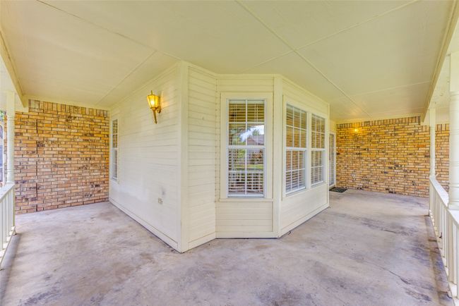 715 Mockingbird St, House other with 3 bedrooms, 2 bathrooms and null parking in Bonham TX | Image 22