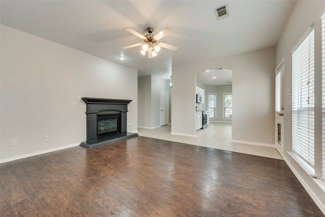 5832 Center Ridge Dr, House other with 3 bedrooms, 2 bathrooms and null parking in Fort Worth TX | Image 10