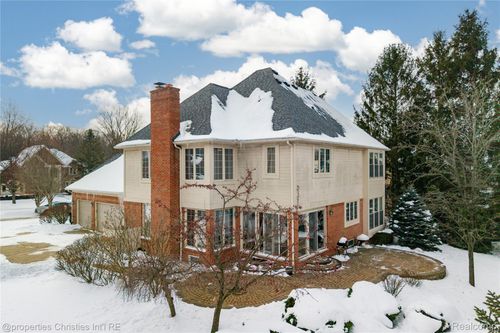 21823 Picadilly Cir, Novi, MI, 48375-4793 | Card Image