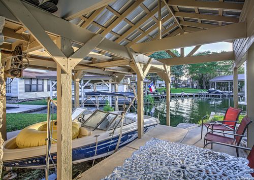 401 Lake Point Dr, Horseshoe Bay, TX, 78657-7013 | Card Image