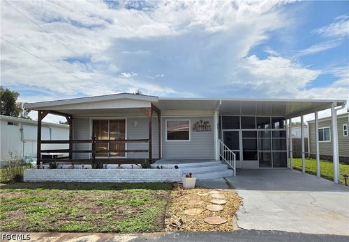 575 Winning Way, NORTH FORT MYERS, FL, 33917-2393 | Card Image