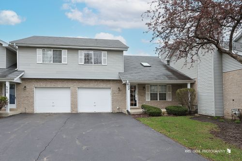 402 S Frontenac Street, Aurora, IL, 60504 | Card Image