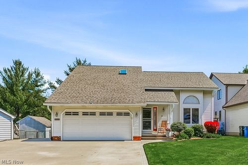 5859 Sequoia Ct, Mentor on the Lake, OH, 44060-2818 | Card Image