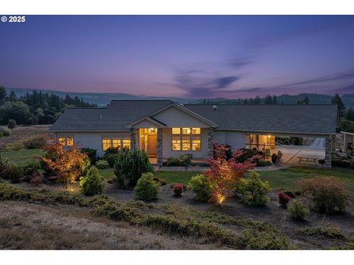 485 Andrews Rd, Yoncalla, OR, 97499-9748 | Card Image