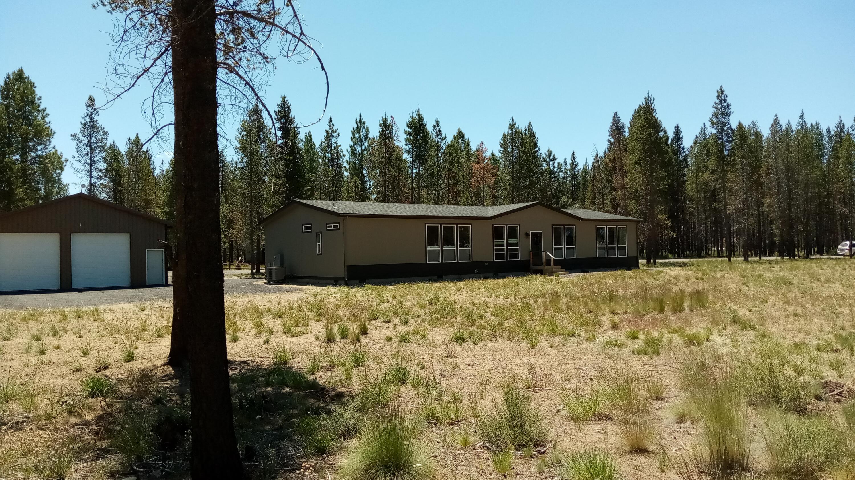 Pine Pl, LA Pine, OR 97739