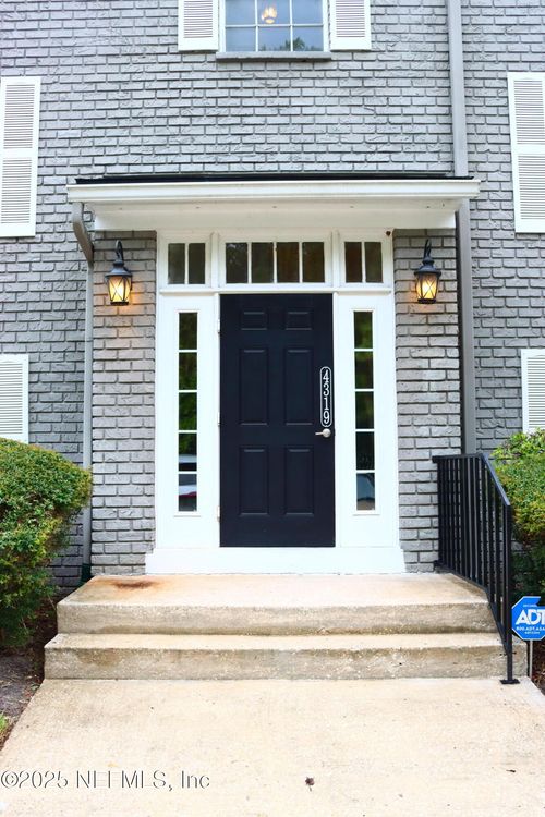 202-4319 Plaza Gate Lane, Jacksonville, FL, 32217 | Card Image