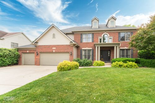 2909 Old Glory Dr, Yorkville, IL, 60560-4610 | Card Image