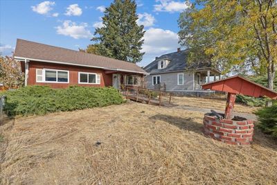 1608 W Spofford Ave, Home with 2 bedrooms, 2 bathrooms and null parking in Spokane WA | Image 3