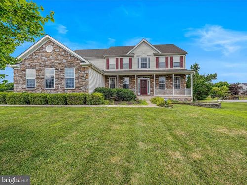 288 Cirrus Way, KEARNEYSVILLE, WV, 25430-2890 | Card Image