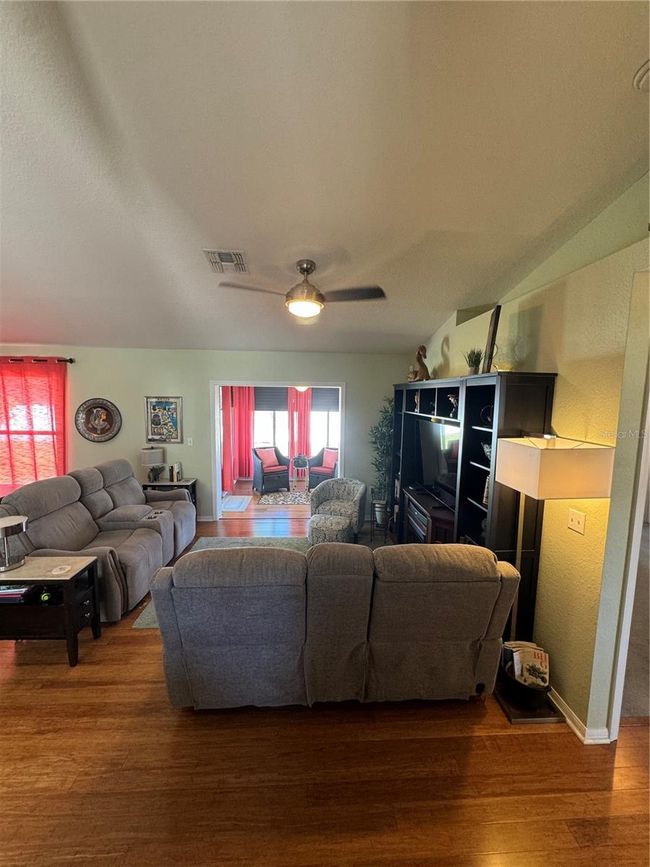 8181 Bristol Bay Ave, House other with 3 bedrooms, 2 bathrooms and null parking in LAKELAND FL | Image 11