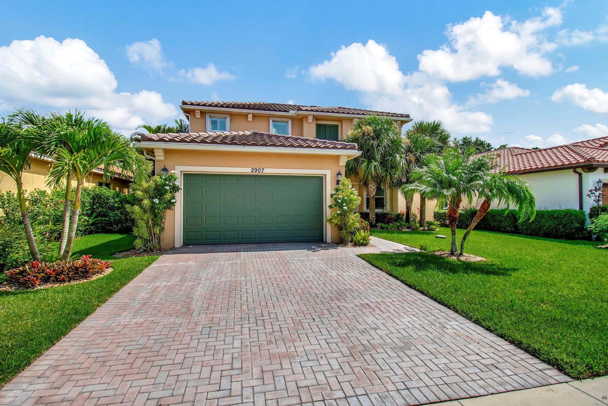 Bellarosa Cir, Royal Palm Beach, FL 33411