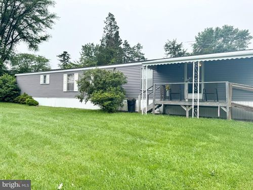 300 Bordic Rd, READING, PA, 19606-3607 | Card Image