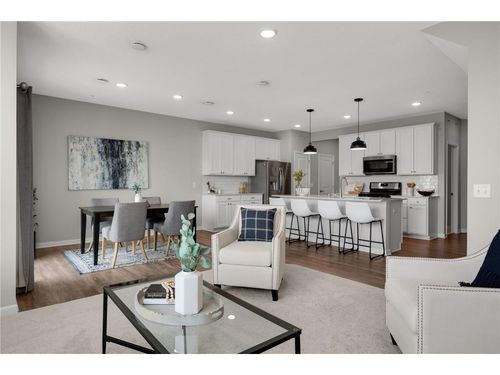 11321 Brookview Roads, Woodbury, MN, 55129 | Card Image