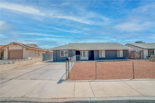 4425 Sherrill Ave, Las Vegas, NV, 89110-4640 | Card Image