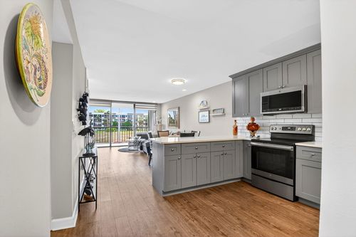 206-4793 Esedra Ct, Lake Worth, FL, 33467-5076 | Card Image