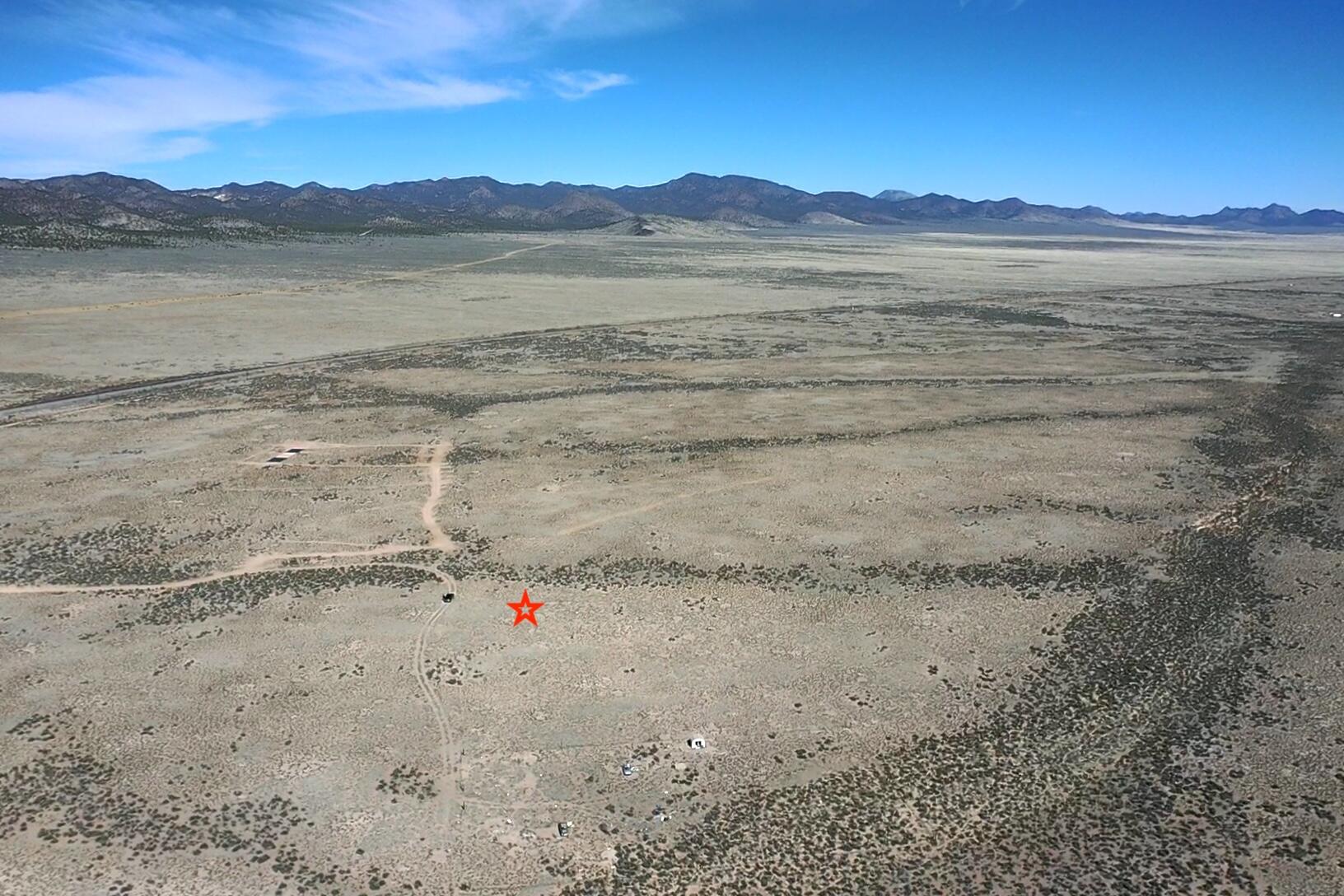 Land in Beryl 4
