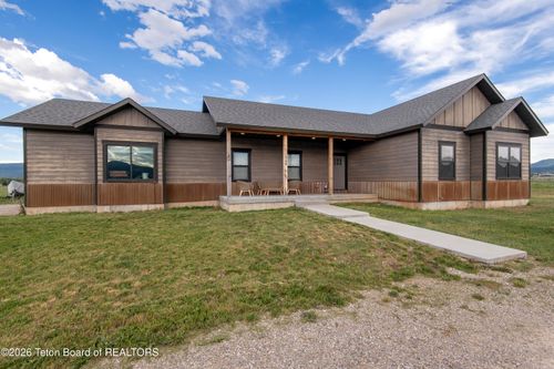 1549 Buckskin Loop, Victor, ID, 83455-1310 | Card Image