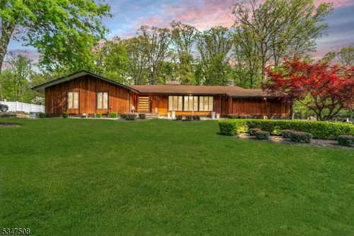 792 Partridge Dr, Bridgewater, NJ, 08807-1802 | Card Image