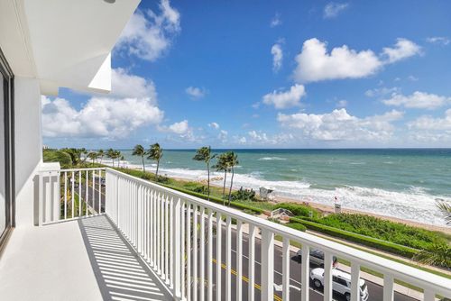 5-d-330 S Ocean Blvd, Palm Beach, FL, 33480-4214 | Card Image
